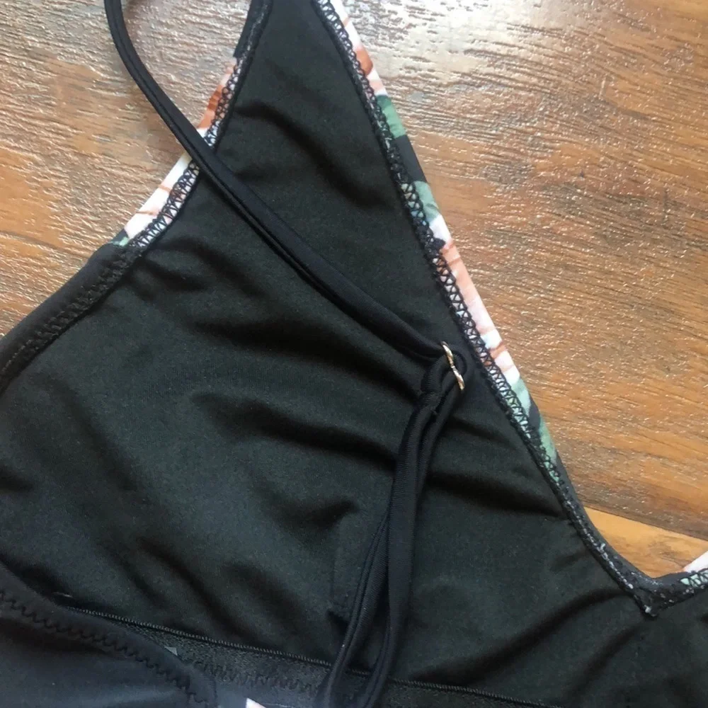 Cupshe Swimsuit - Size Large